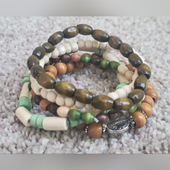 5pcs Handcrafted  Stackable Bracelet Set. - Picture 4 of 5